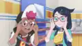 Roy's missing finger