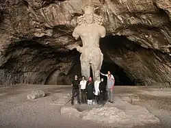 Colossal statue of Shapur I in Shapur cave