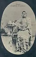 Lucknow singer in Gharara